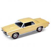 Auto 1:24 Welly PONTIAC GTO 1965 lt