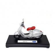 Motorka 1:18 Welly Vespa 946